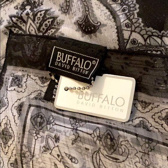 Buffalo Scarf - Picture 2 of 7